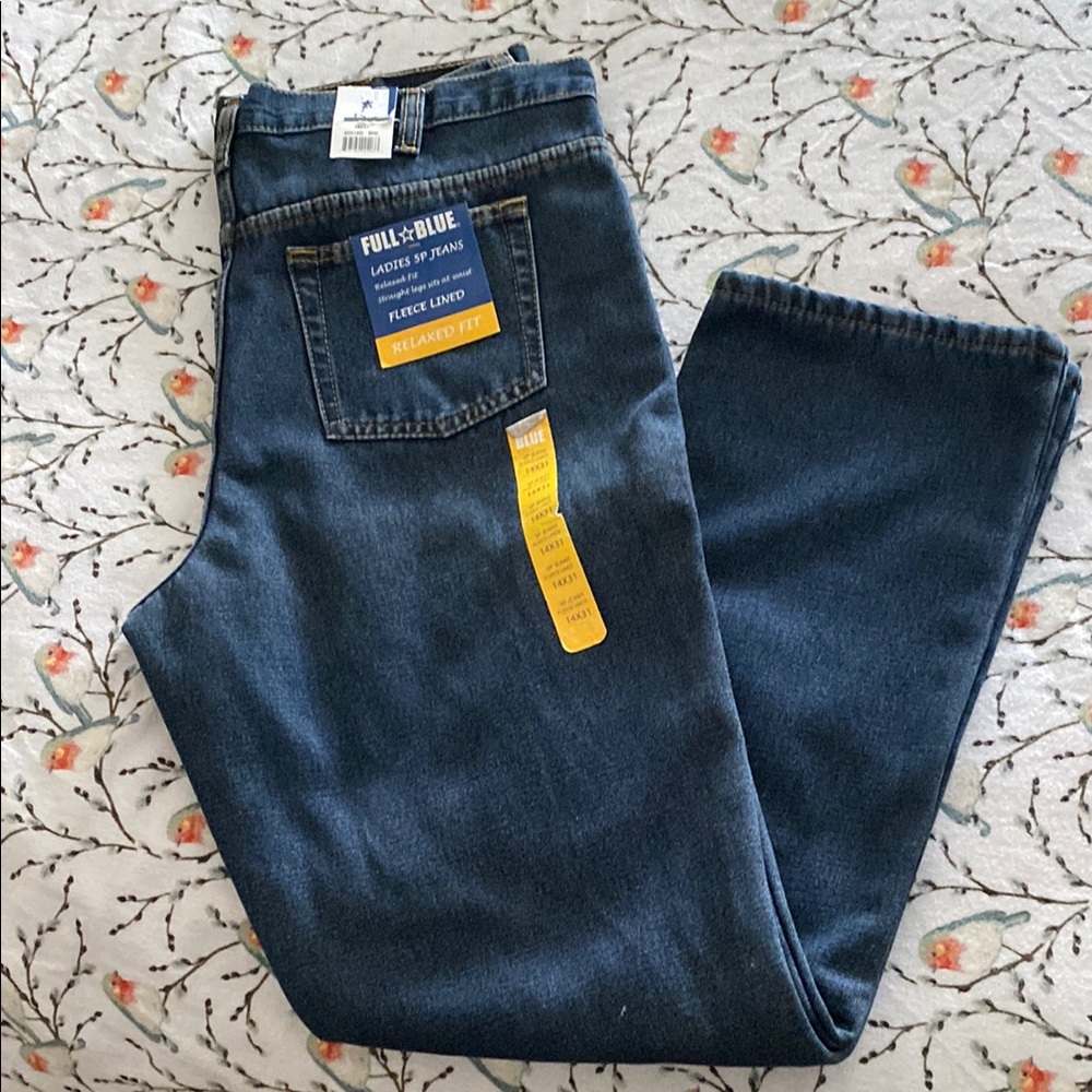 Women’s Fleece Lined Relaxed Fit Jeans